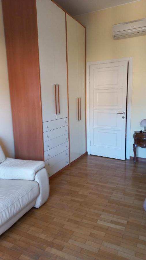 Appartement Casa Caldara à Milan Extérieur photo