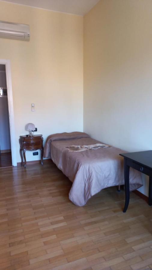 Appartement Casa Caldara à Milan Extérieur photo